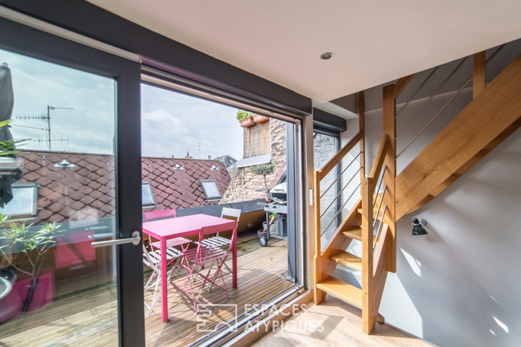 Duplex with cathedral view terrace