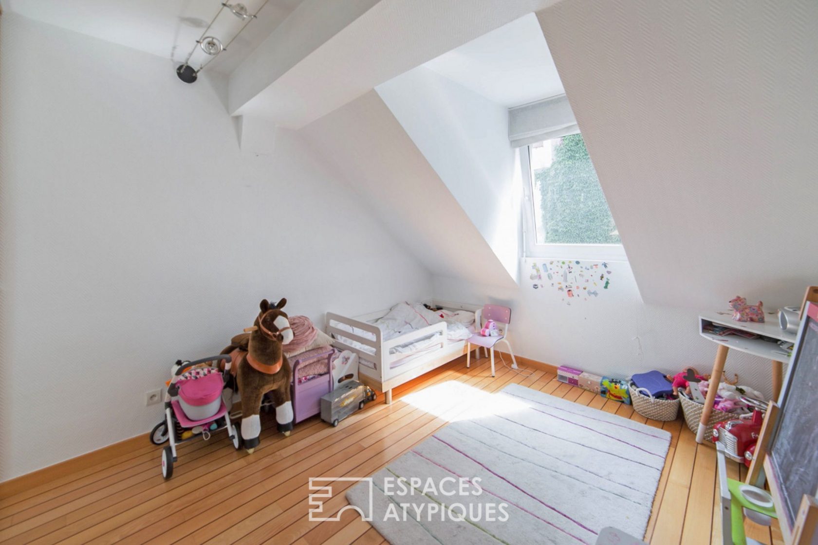 Triplex de caractère avec terrasse