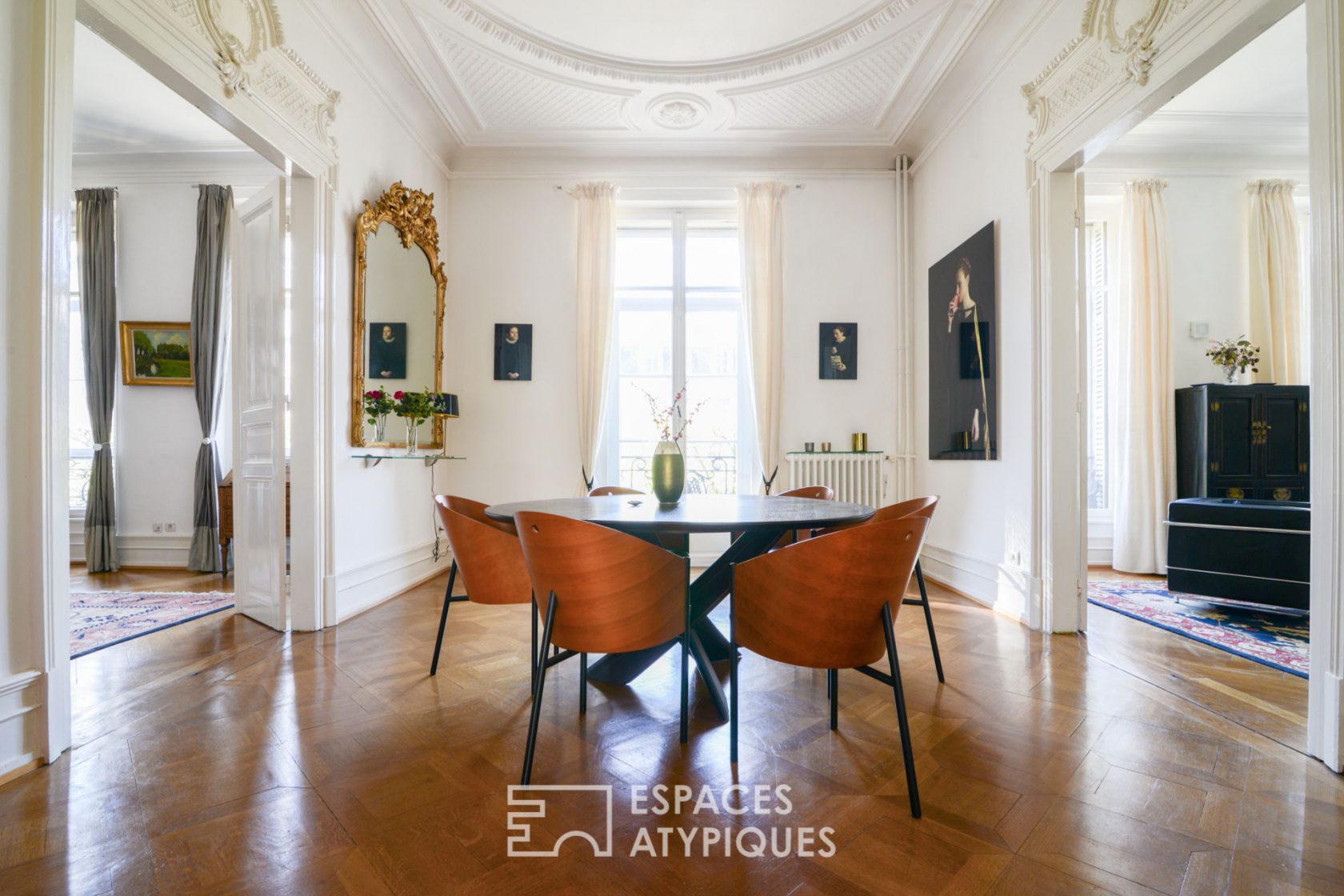 Bourgeois apartment renovated