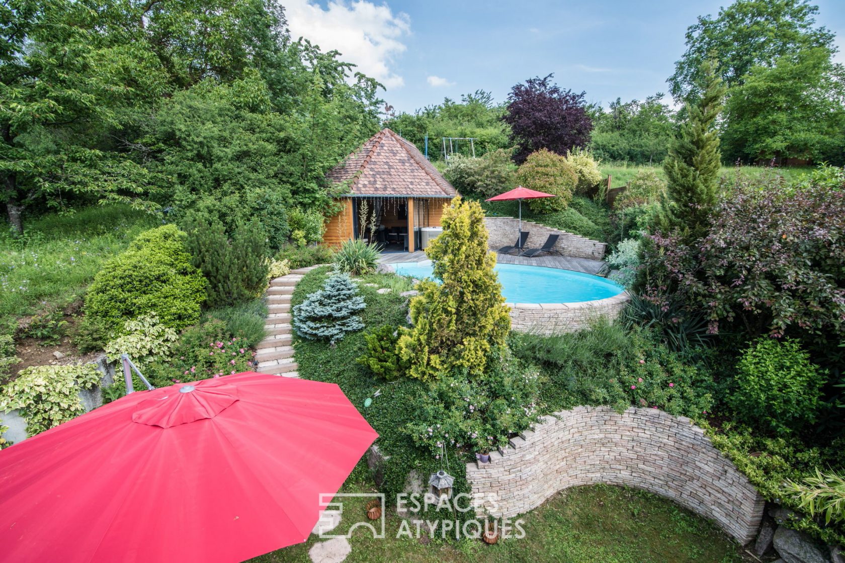 Maison d’architecte et son jardin paysager