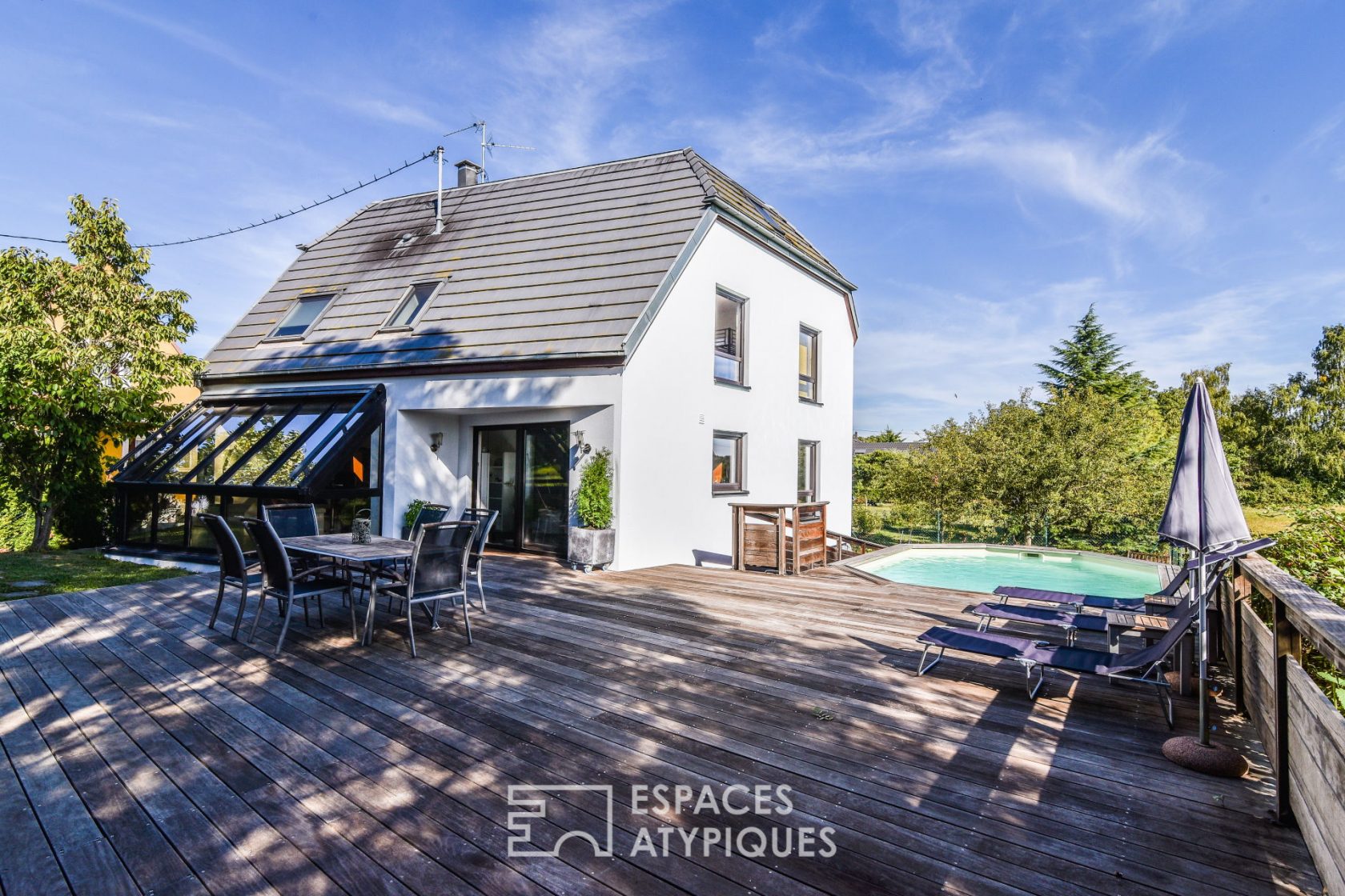 Architect house with swimming pool