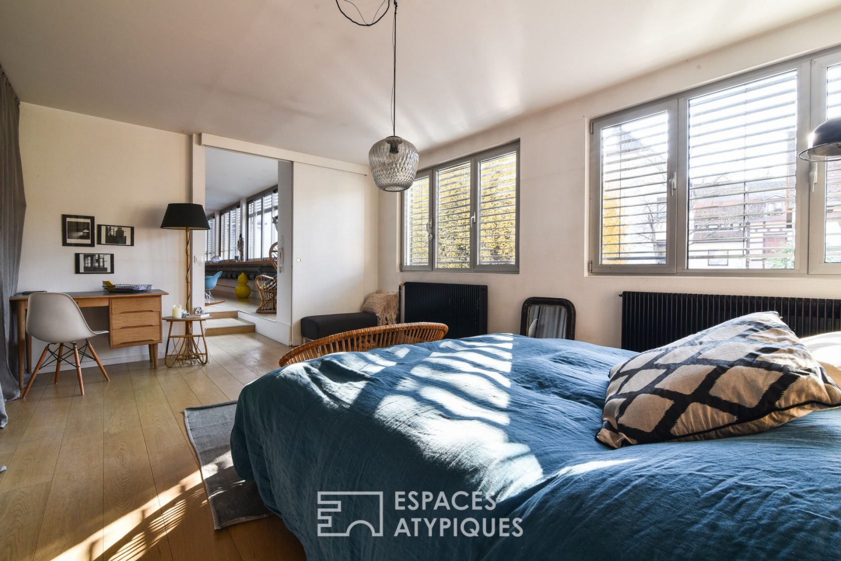 Loft avec terrasse dans ancienne menuiserie