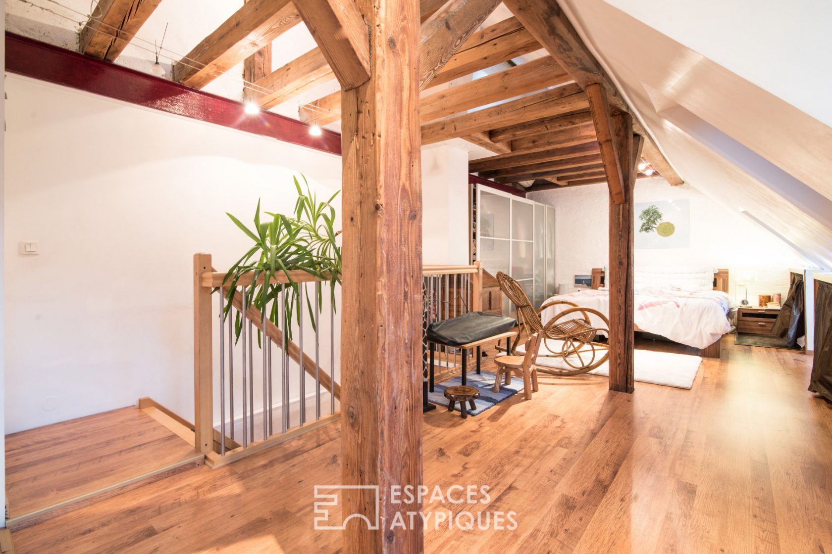 Duplex on the roofs and its terrace