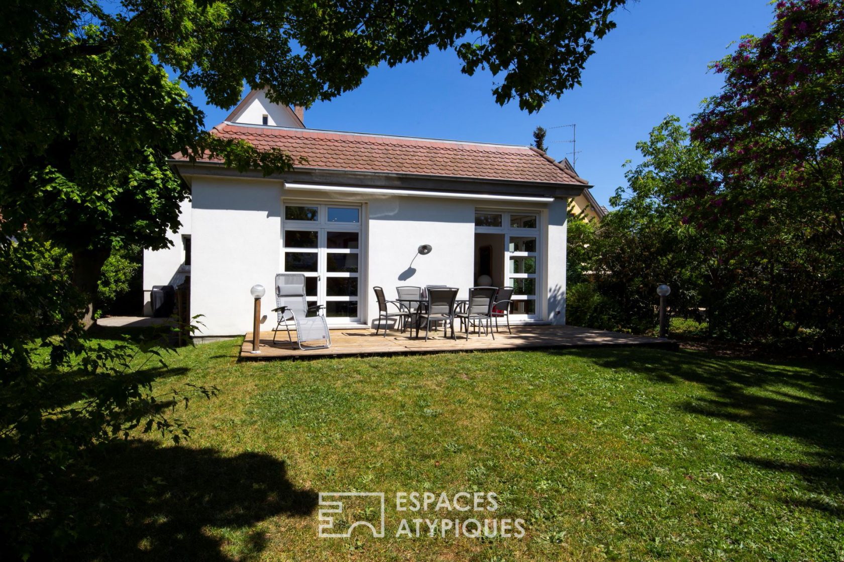 Family house and its contemporary extension