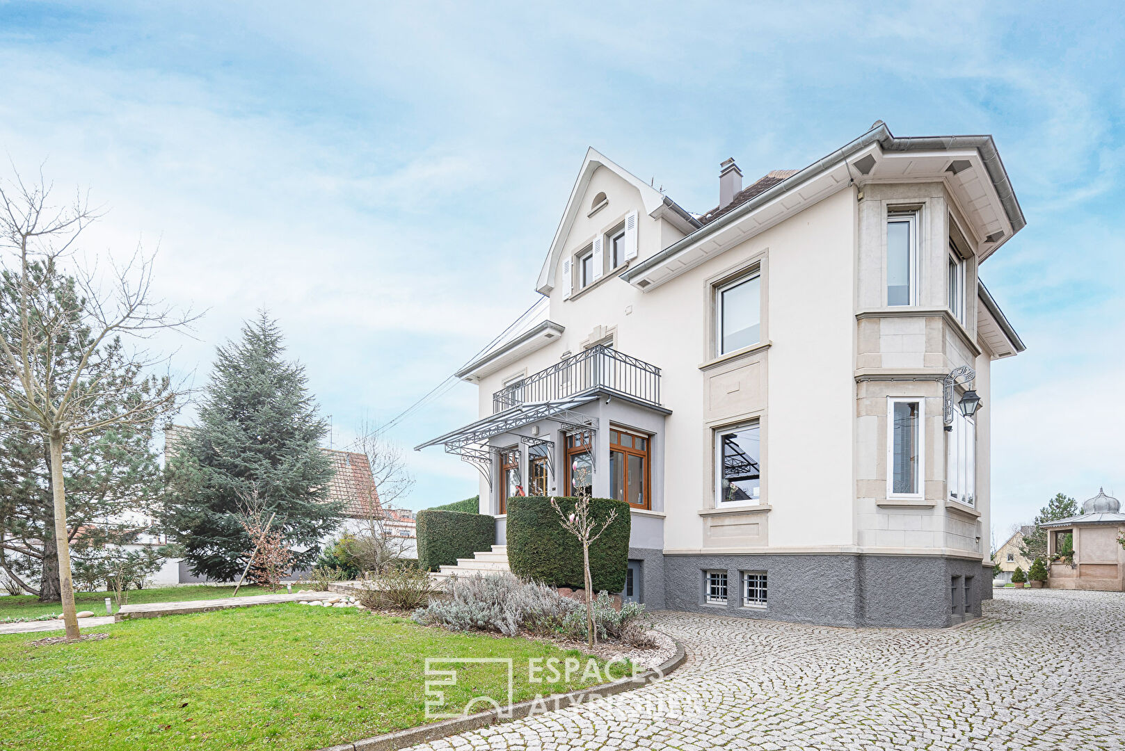 Elegant mansion and its garden