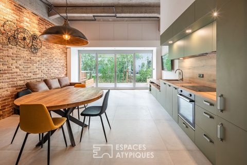 Already rented : Loft and terrace in the Coop district