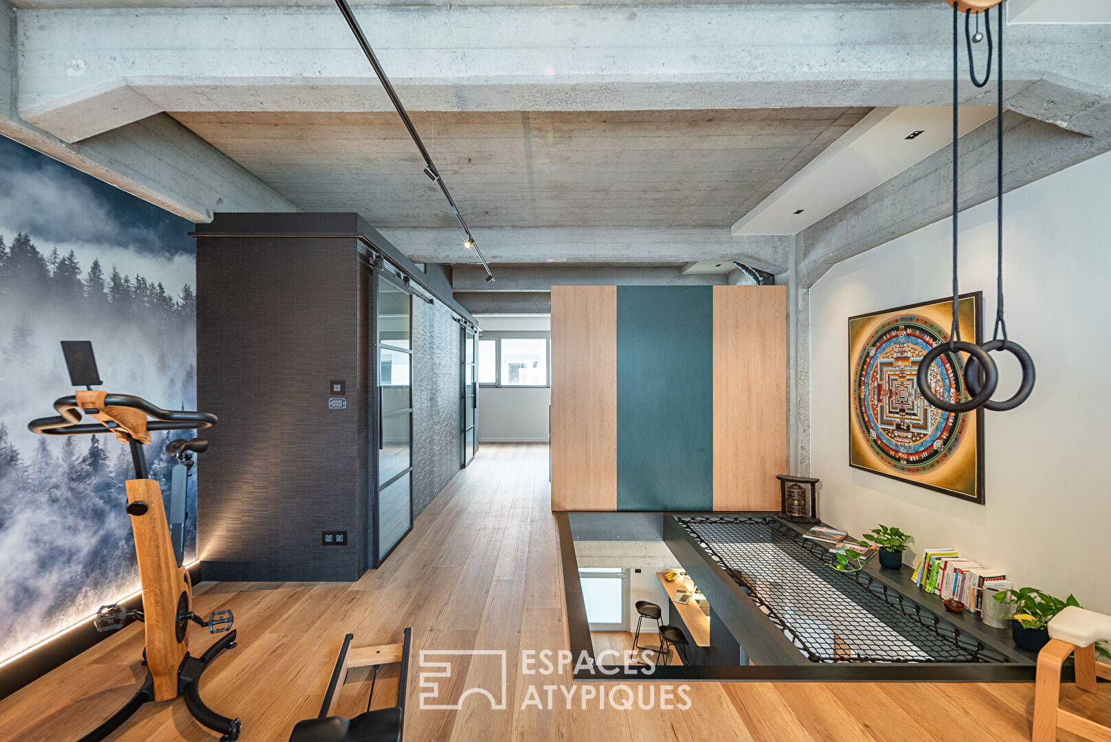 Loft en duplex quartier Coop