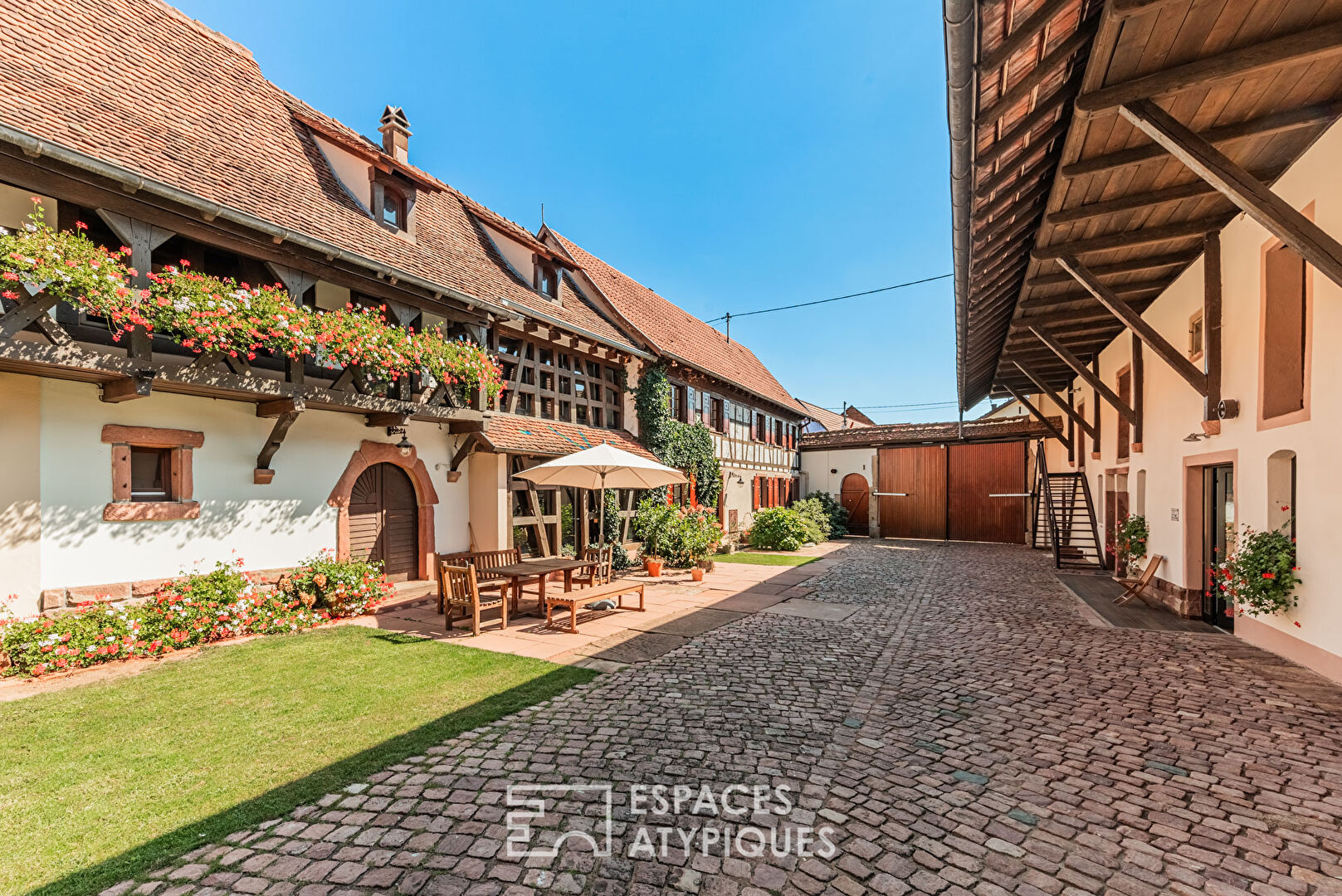 Corps de ferme d’exception aux portes de Strasbourg