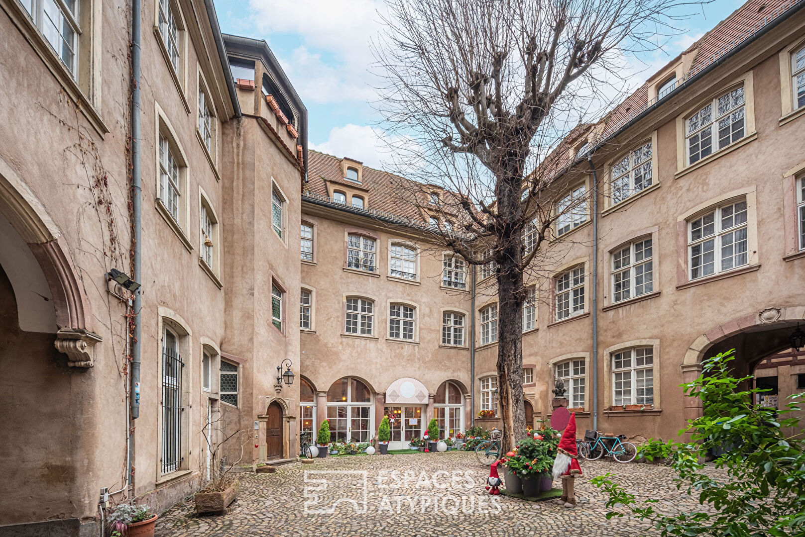 Appartement de caractère sous les toits de la Petite France