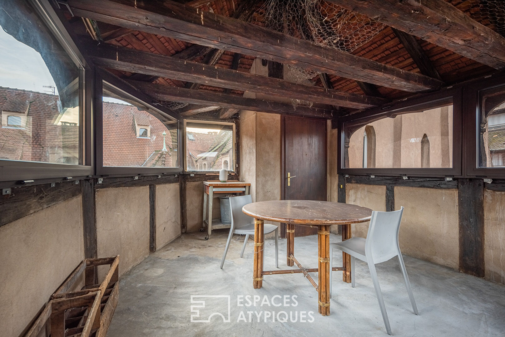 Appartement de caractère sous les toits de la Petite France