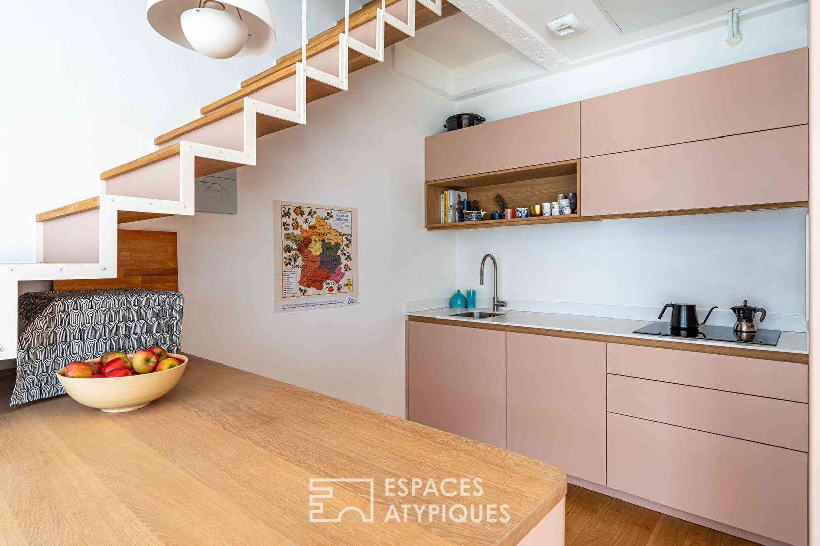 Loft en duplex meublé quartier Coop