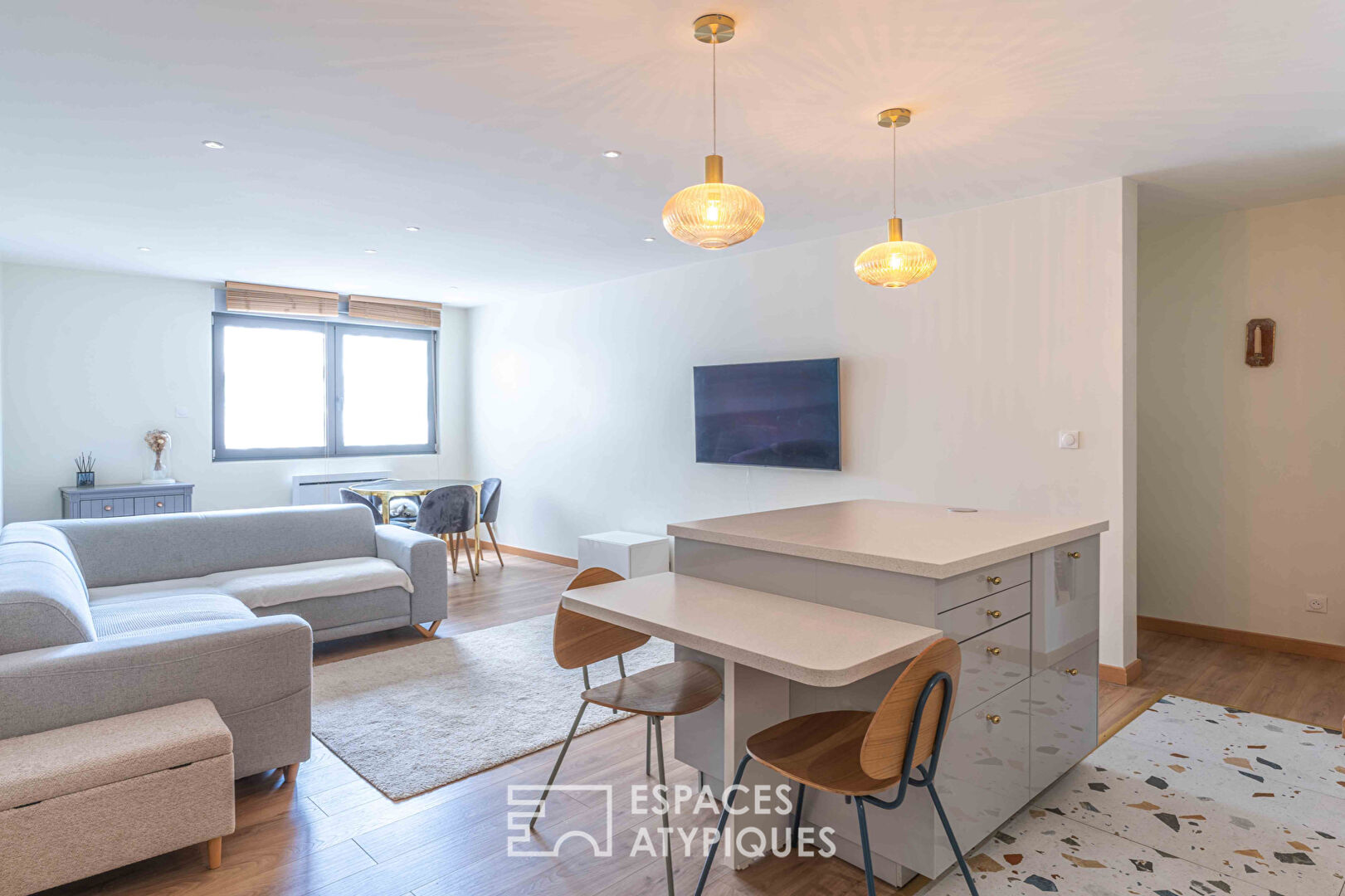 Renovated flat in the heart of the historic centre