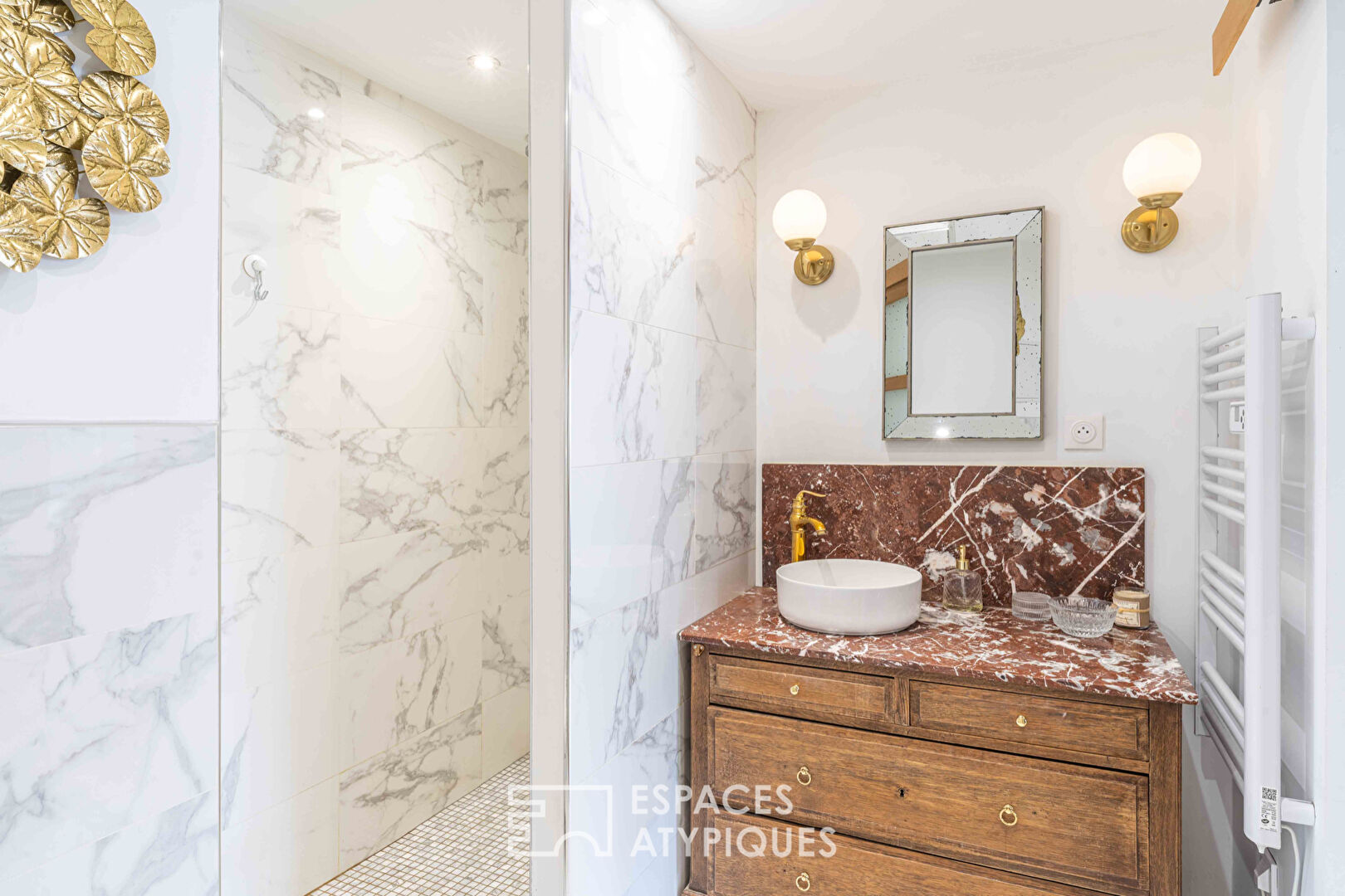 Renovated flat in the heart of the historic centre