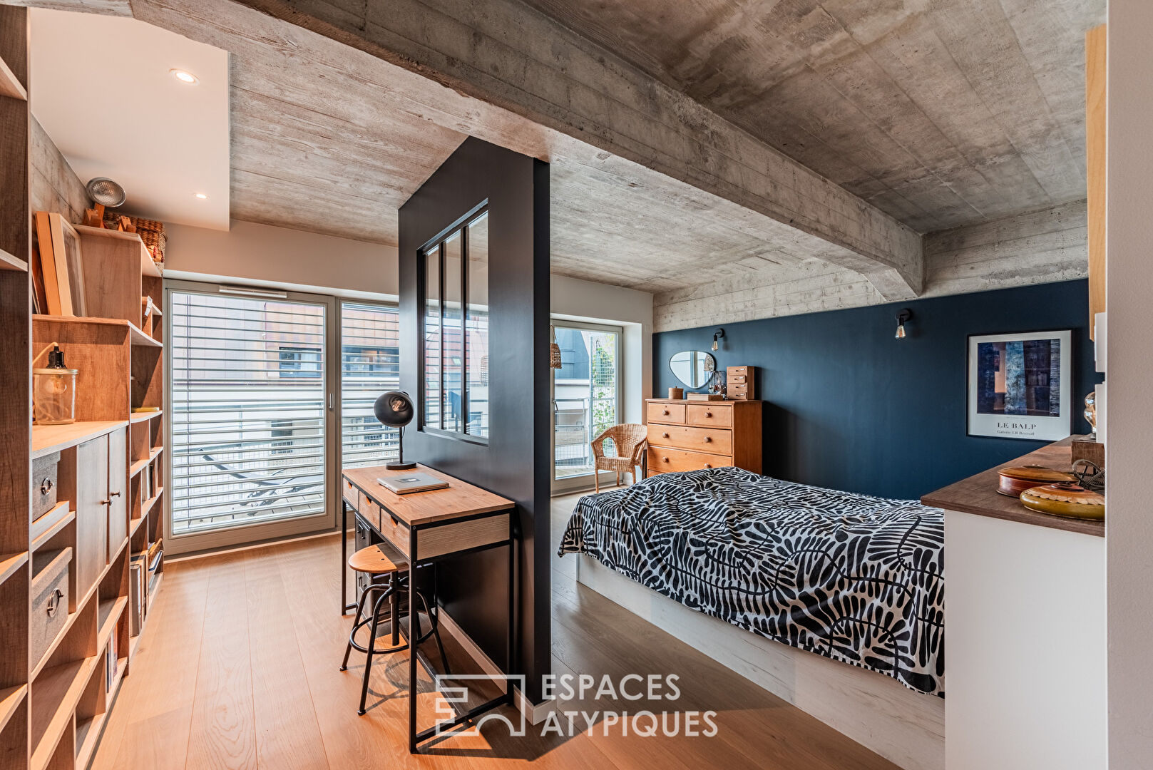 Top-floor loft with terrace in the Coop district