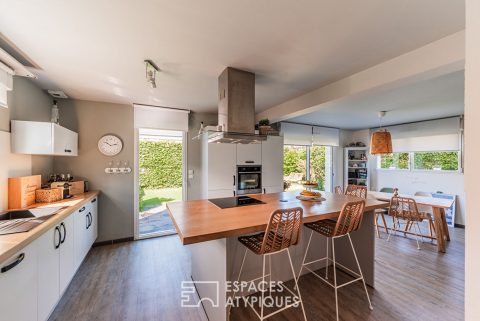 Maison contemporaine et son jardin