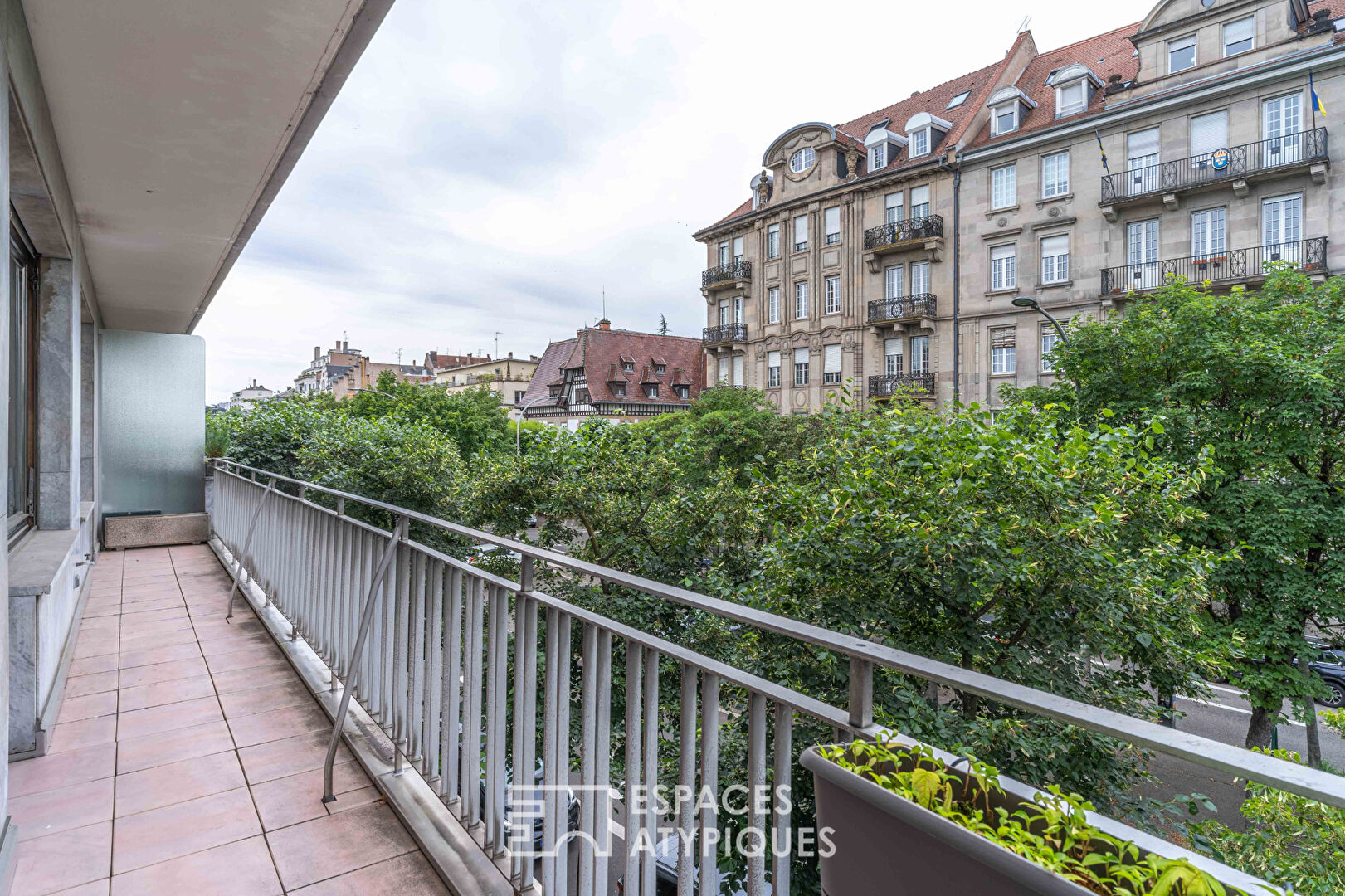 Appartement lumineux au pied de l’Orangerie