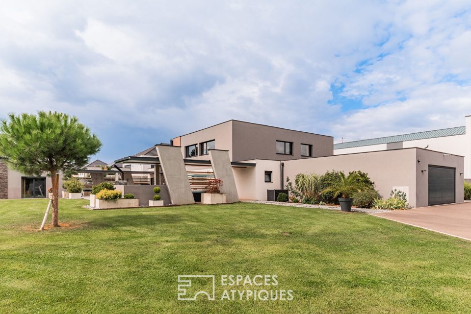 Maison d'architecte d'exception et sa piscine
