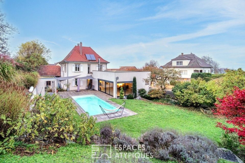 Villa années 30 revisitée et son jardin avec piscine