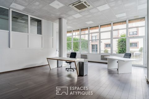 Ancien local commercial esprit loft quartier Tribunal