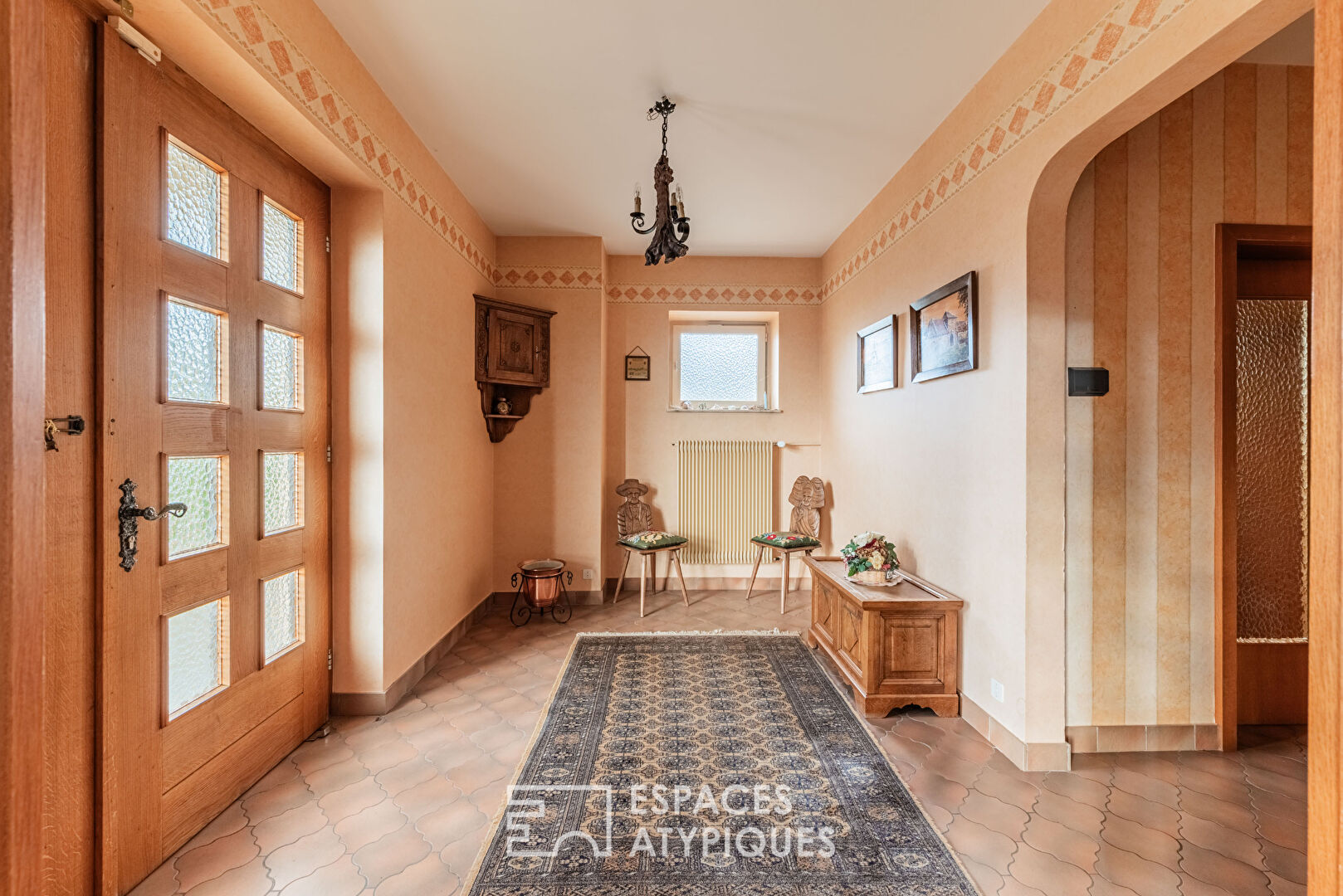 Architect-designed house to renovate with view of the Vosges mountains