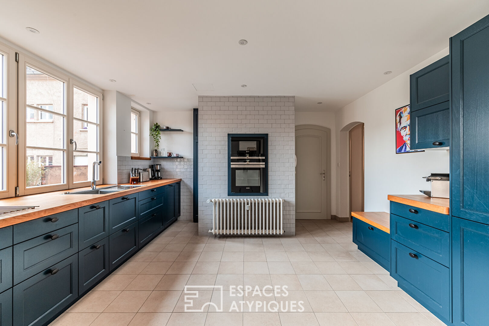 Character apartment in the heart of the historic center