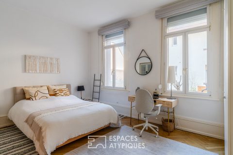 Appartement bourgeois de standing à proximité du Parc de l’Orangerie