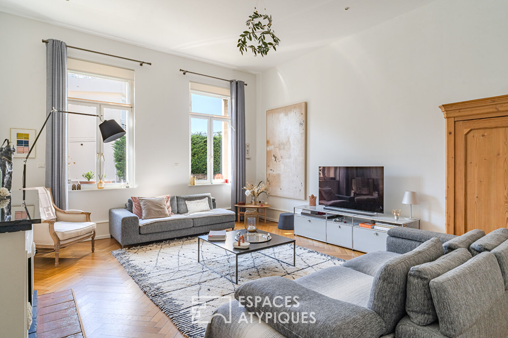 Appartement bourgeois de standing à proximité du Parc de l’Orangerie