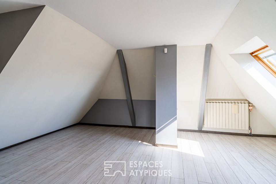 Maison d'architecte avec jardin verdoyant