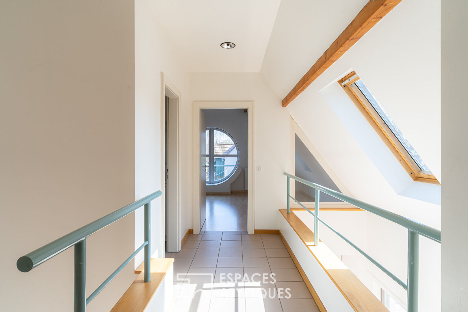 Architect-designed house with swimming pool in La Robertsau