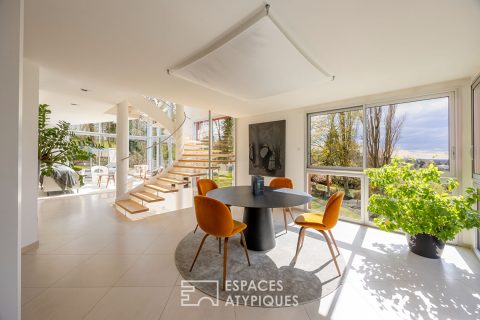 Maison contemporaine et sa piscine sur les hauteurs du Rebberg