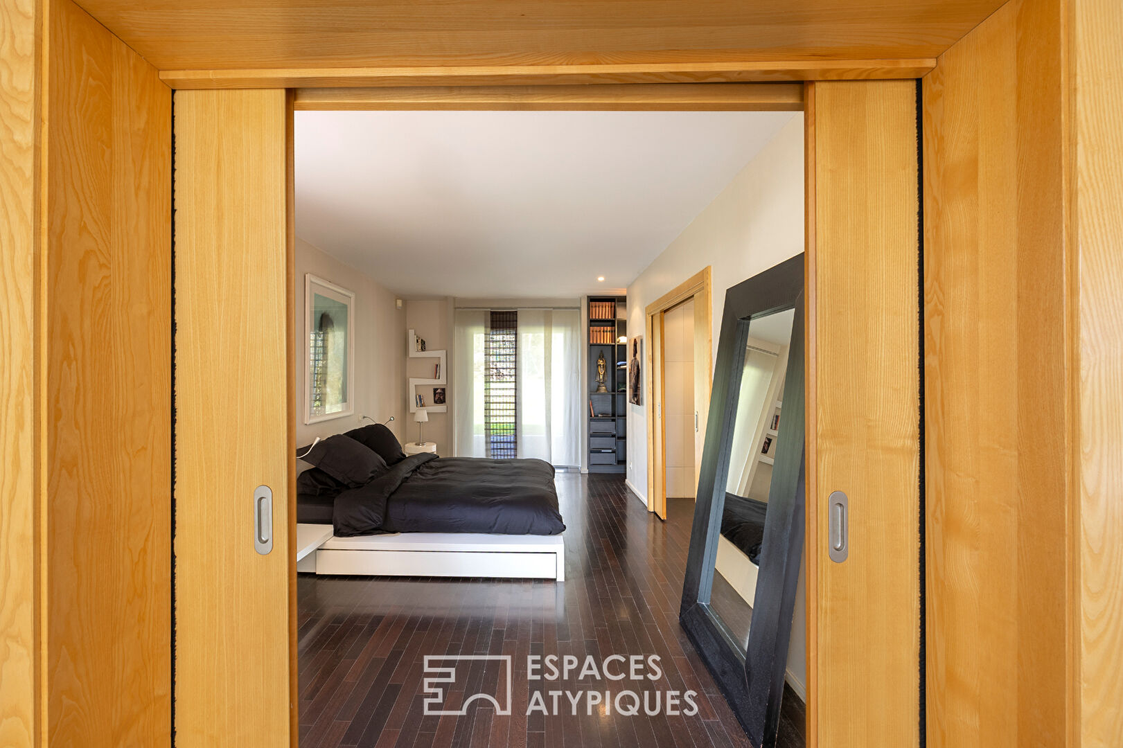Maison contemporaine et sa piscine sur les hauteurs du Rebberg