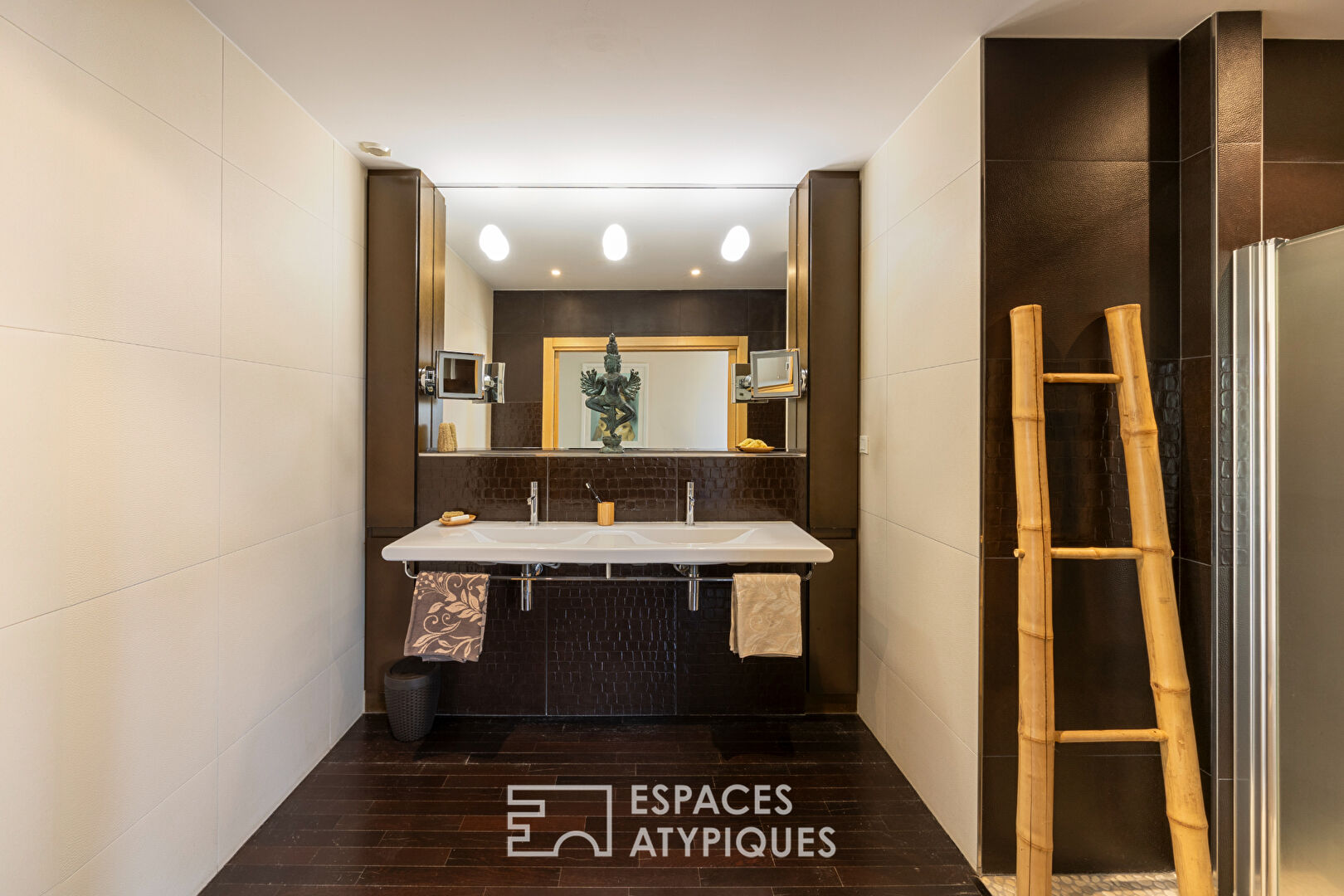 Maison contemporaine et sa piscine sur les hauteurs du Rebberg