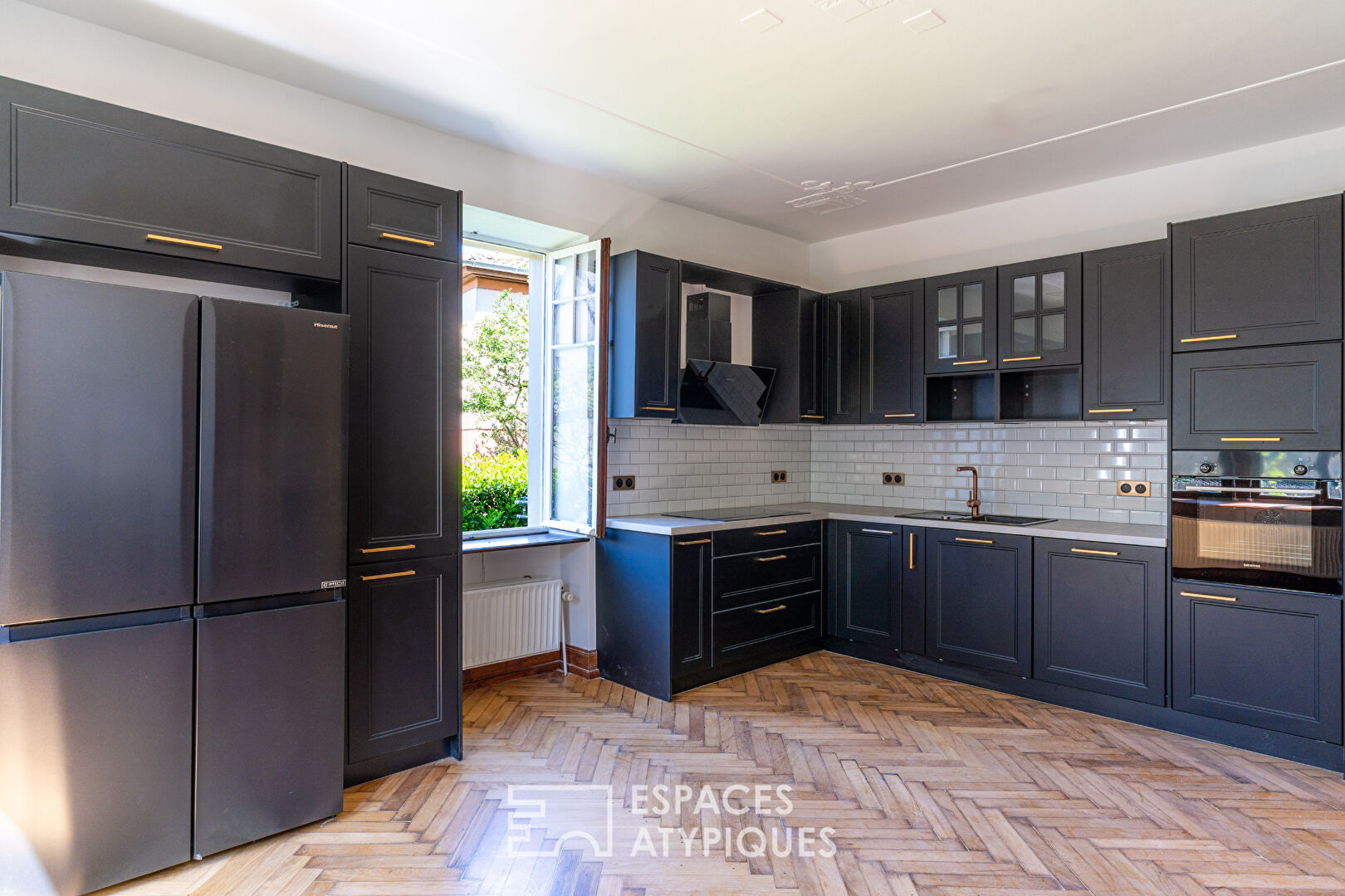 Appartement bourgeois soigneusement rénové