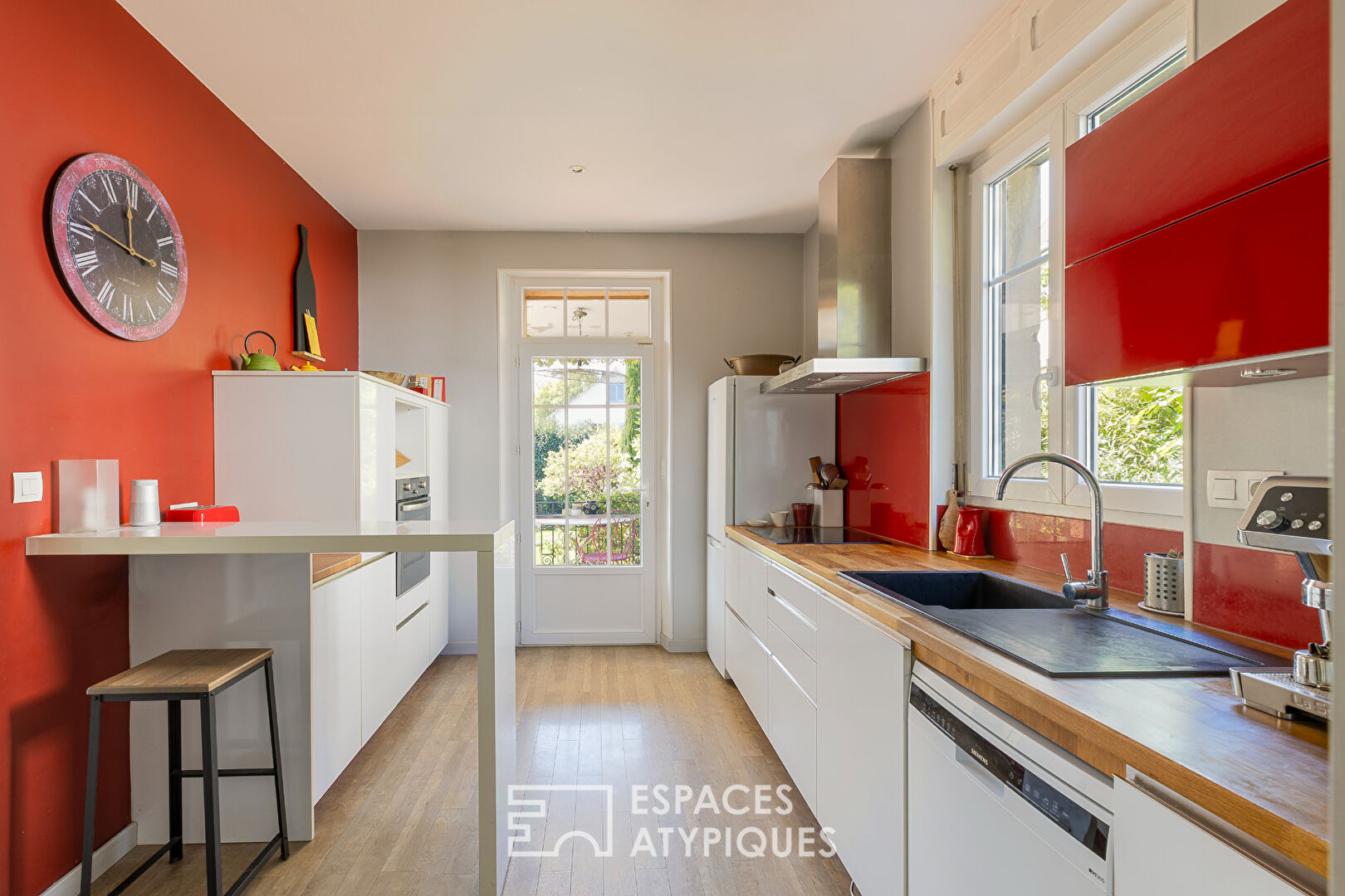 Bourgeois-style house in the sought-after South Quarter