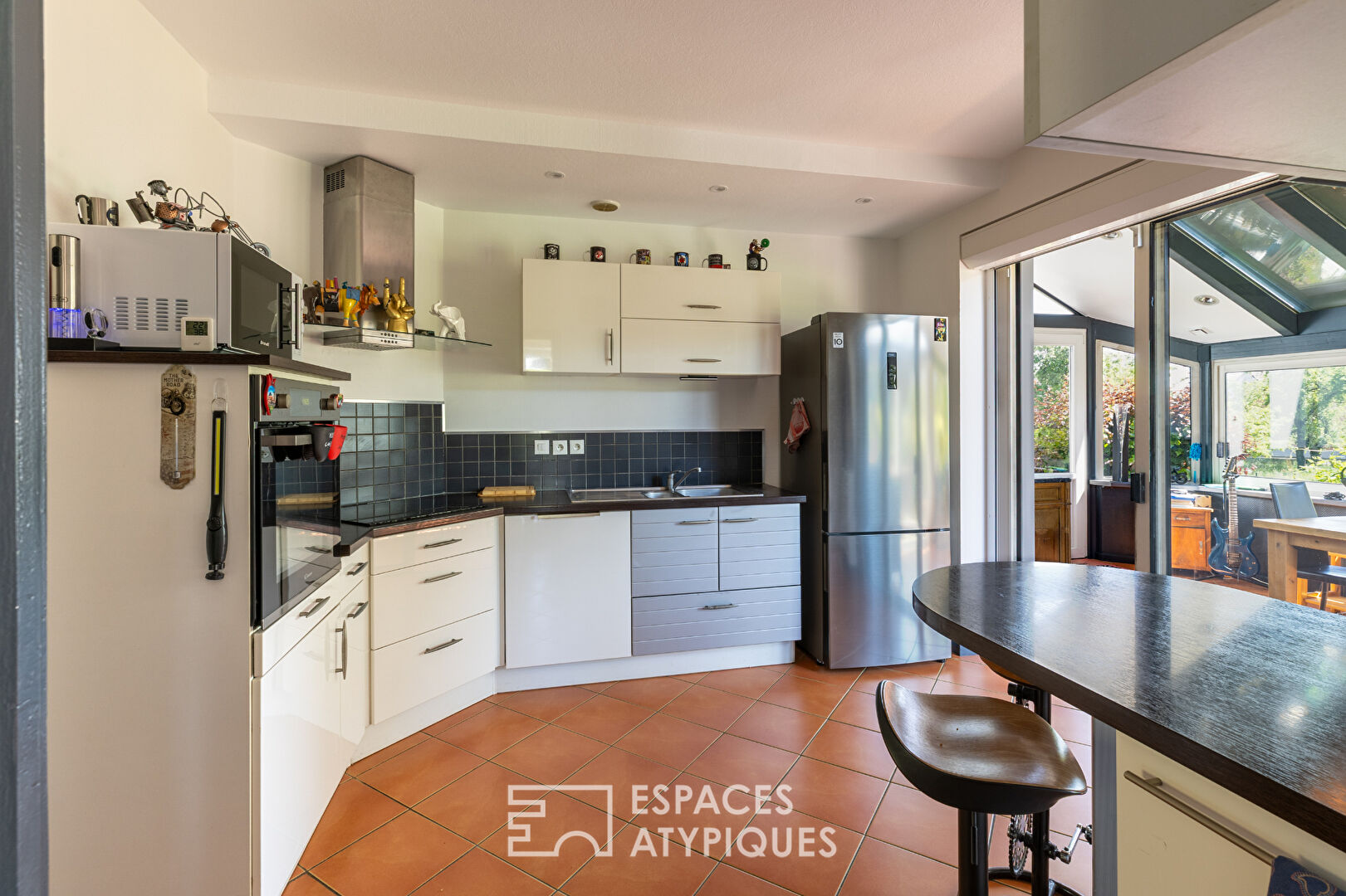 Elégante maison familiale au pied des vignes