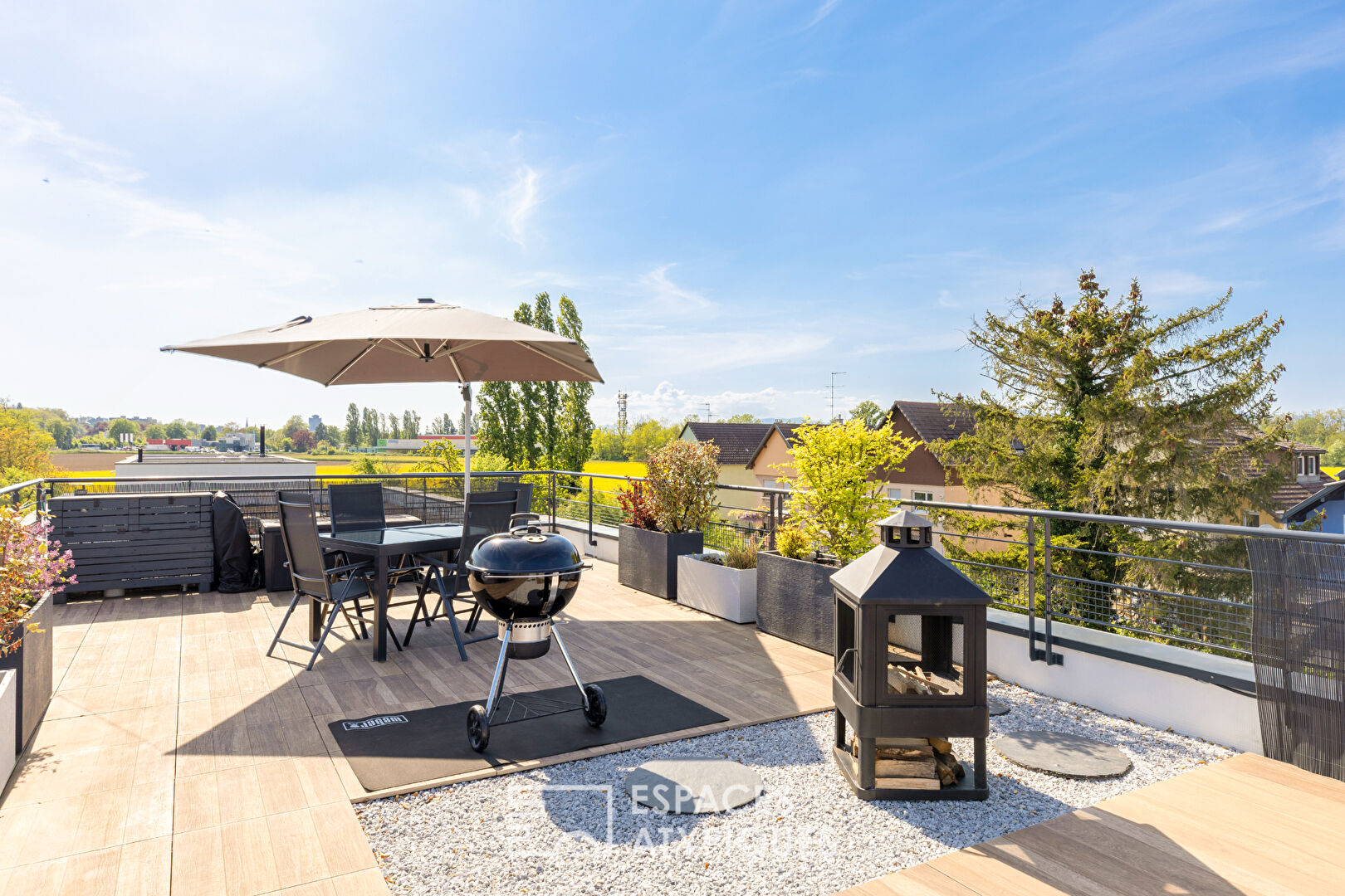 Appartement contemporain et son toit-terrasse