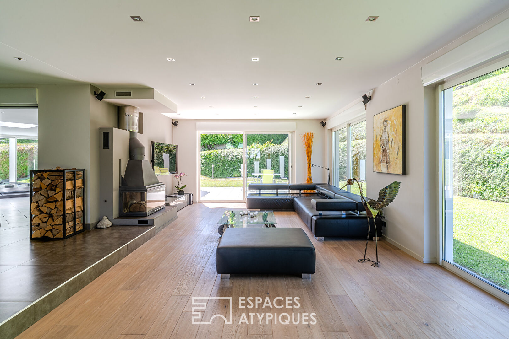 Maison contemporaine sur les hauteurs avec vue Cathédrale