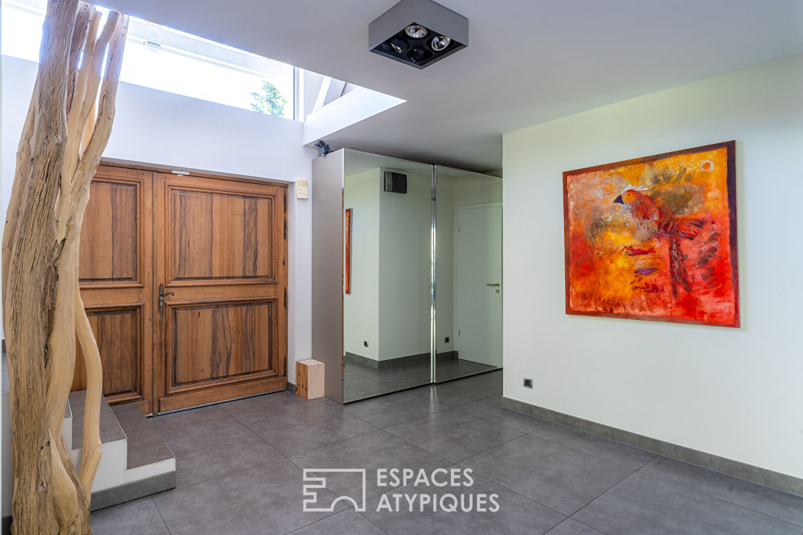 Maison contemporaine sur les hauteurs avec vue Cathédrale