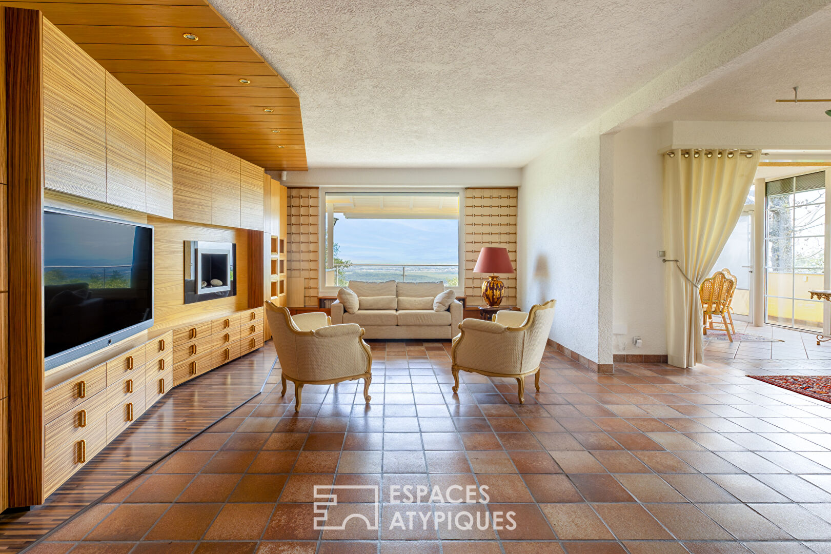 Maison d’architecte avec piscine et vue imprenable sur la plaine d’Alsace