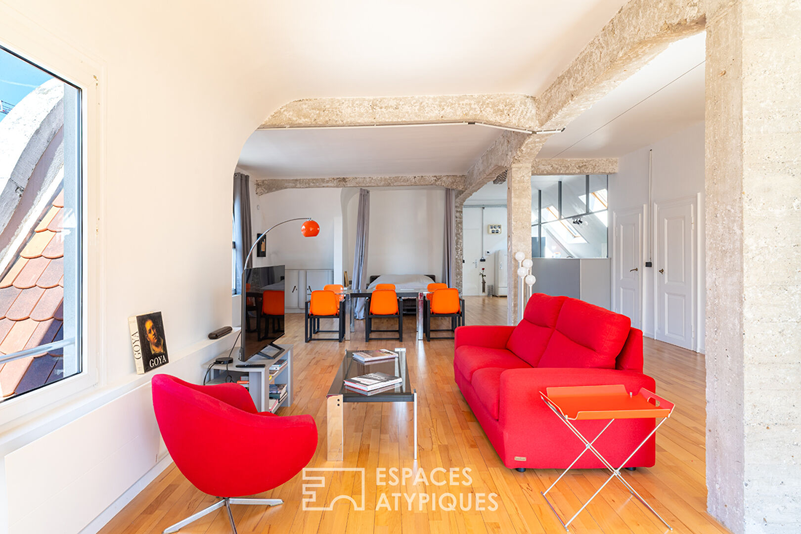 Loft en dernier étage en coeur de ville