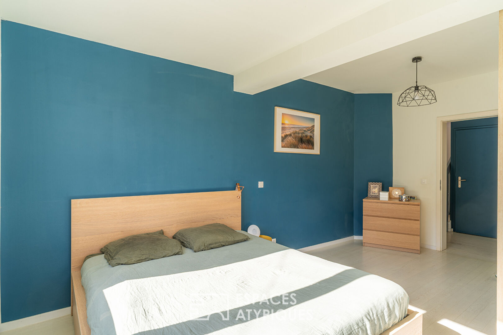 Duplex inversé sous les toits et sa terrasse