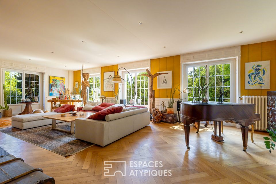 Maison de maître rénovée dans son magnifique parc arboré