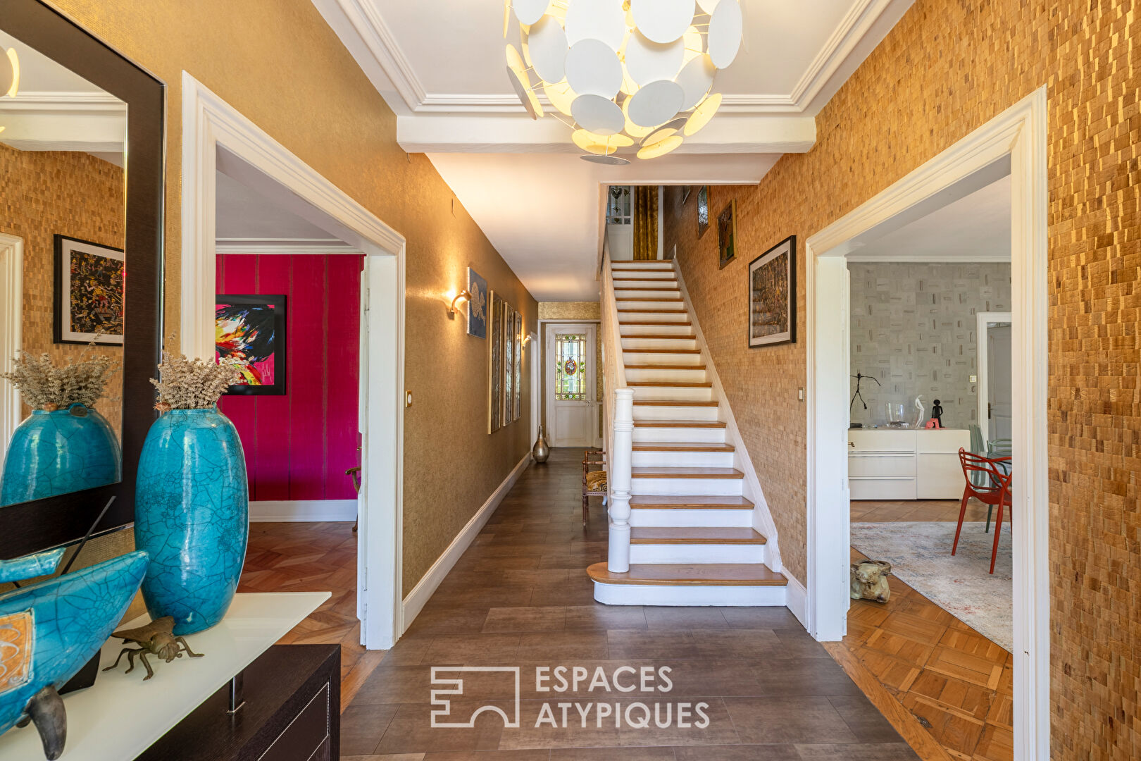 Maison de maître rénovée dans son magnifique parc arboré