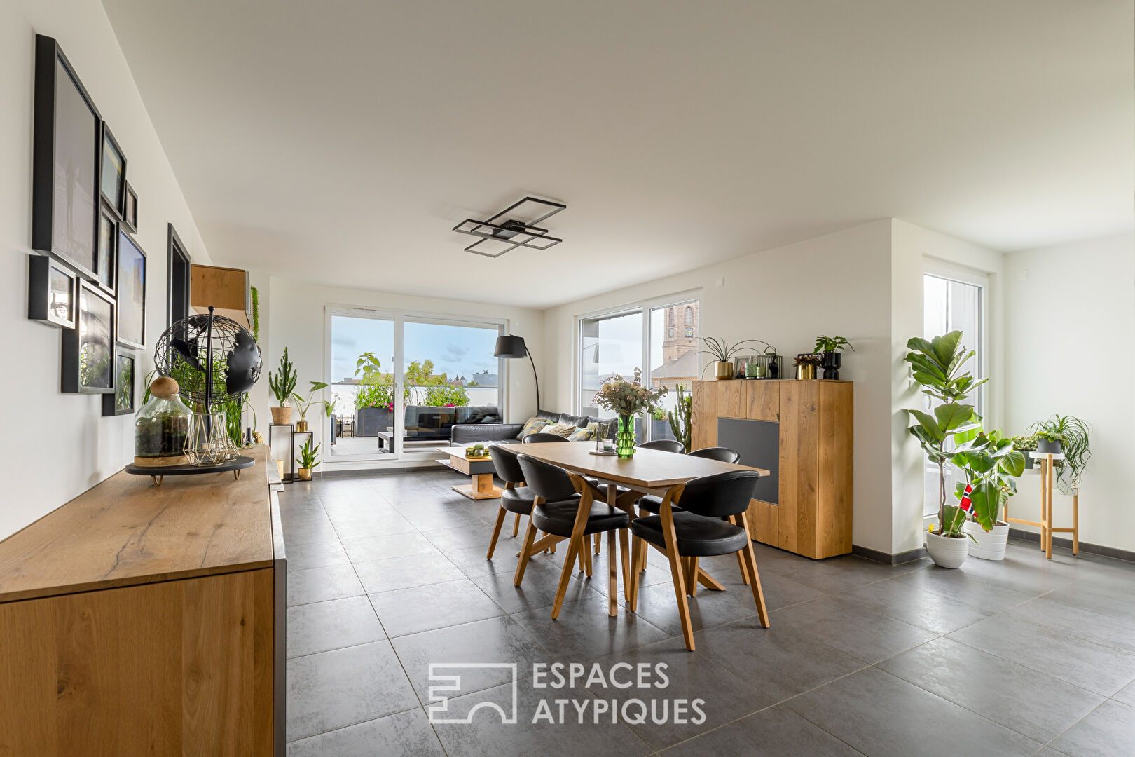 Attique et sa terrasse avec vue sur les Vosges