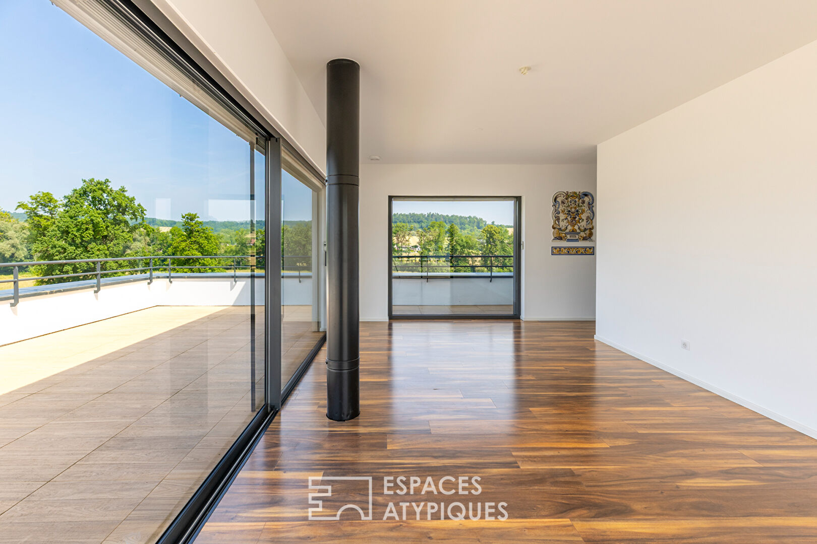 Villa contemporaine aux portes de la Suisse