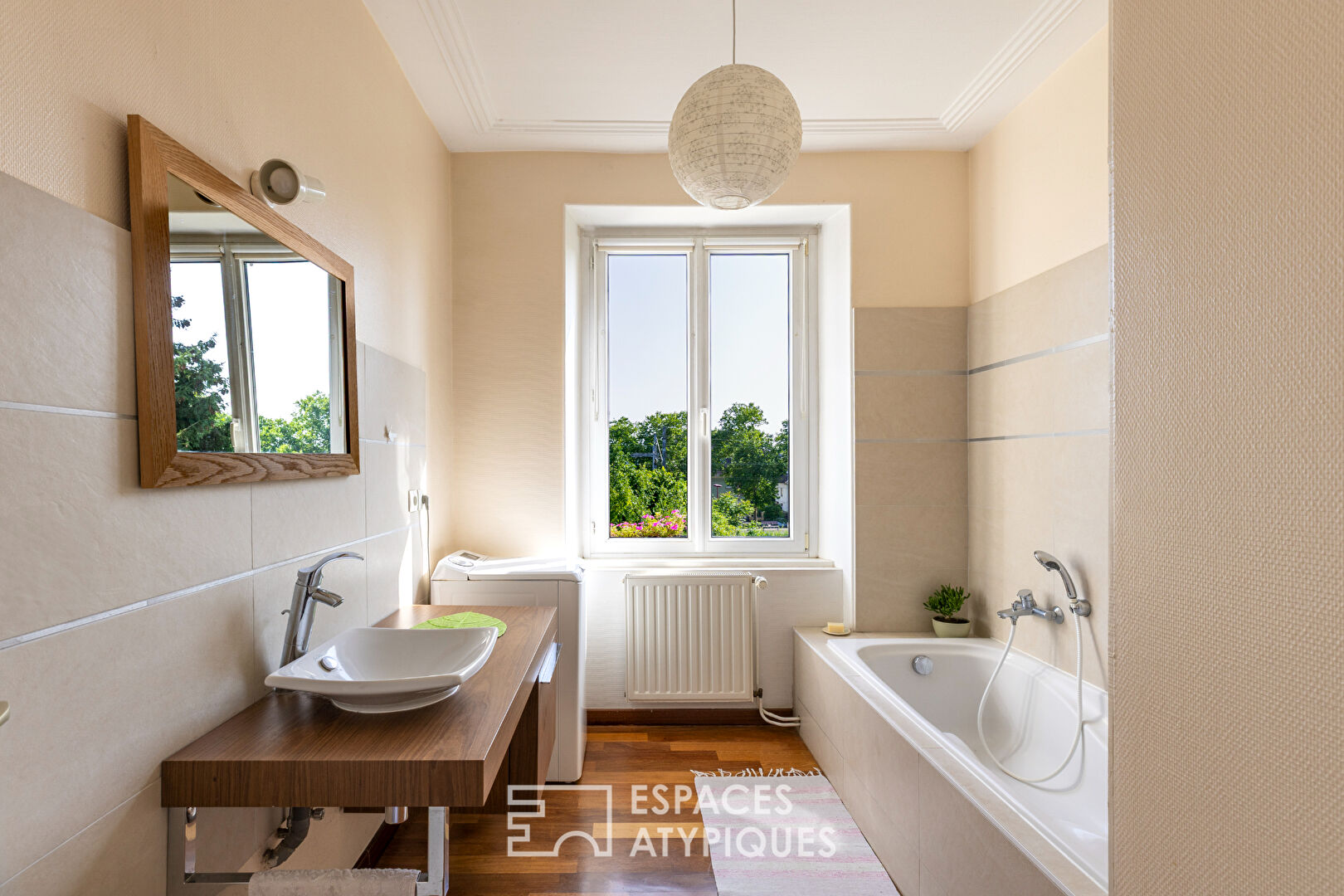 Appartement de charme et son jardin privatif en ville