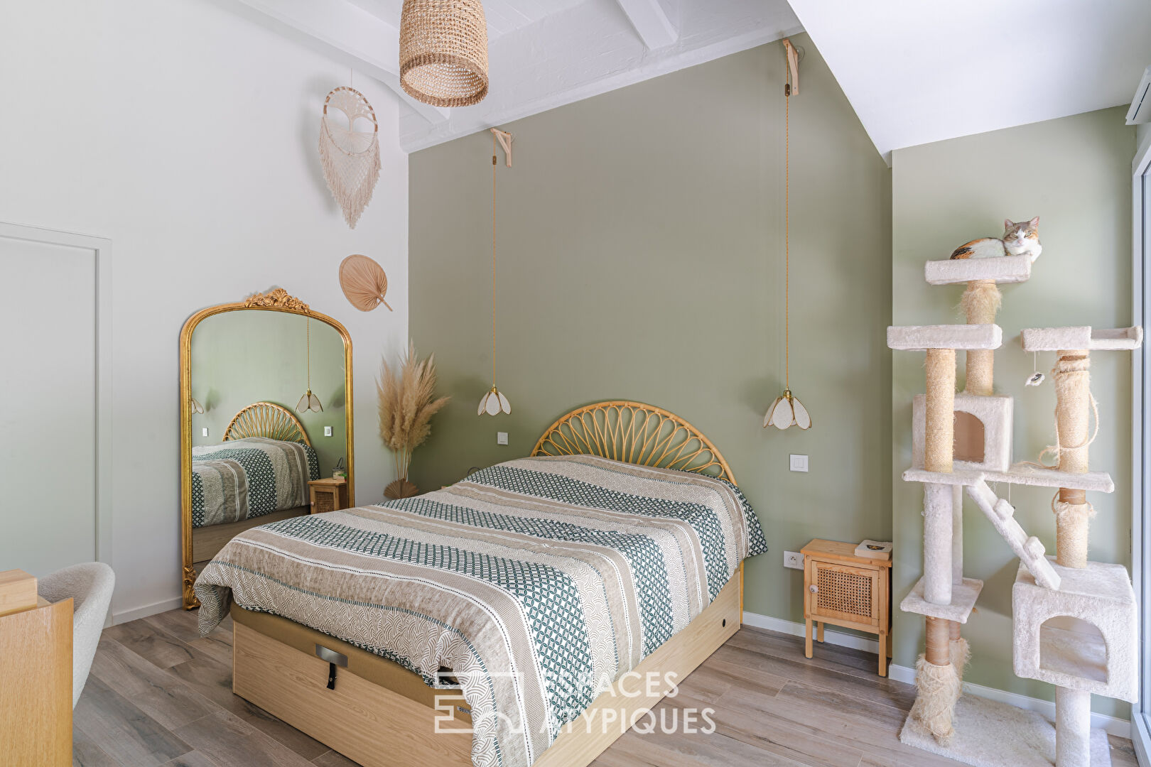 Loft contemporain avec terrasse quartier Coop