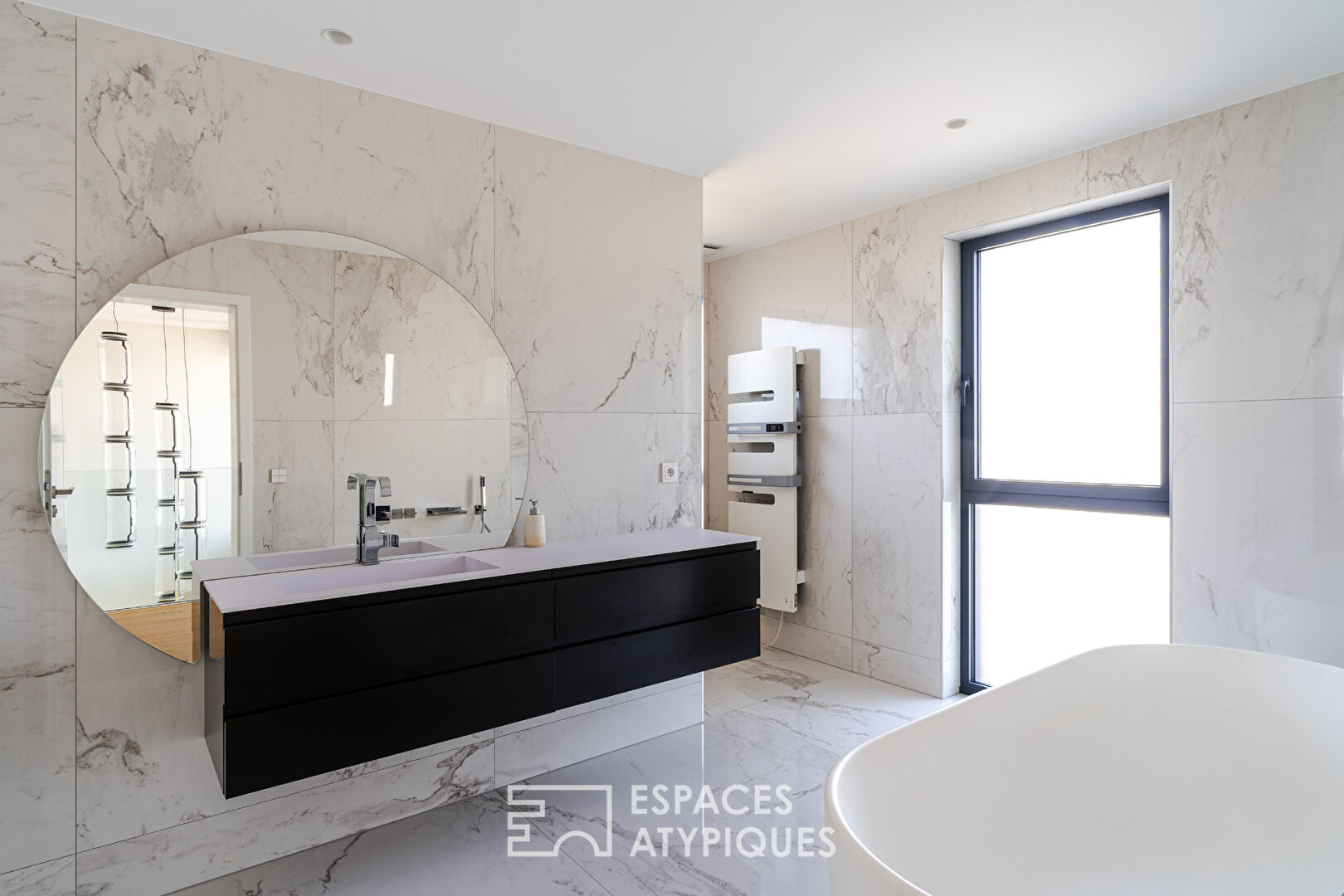Villa contemporaine aux prestations haut de gamme