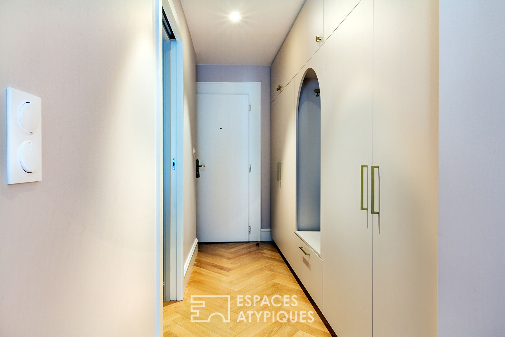 Furnished apartment at the foot of the cathedral