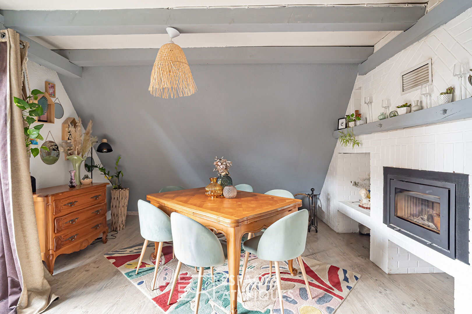 Attic duplex in the old Graffenstaden district